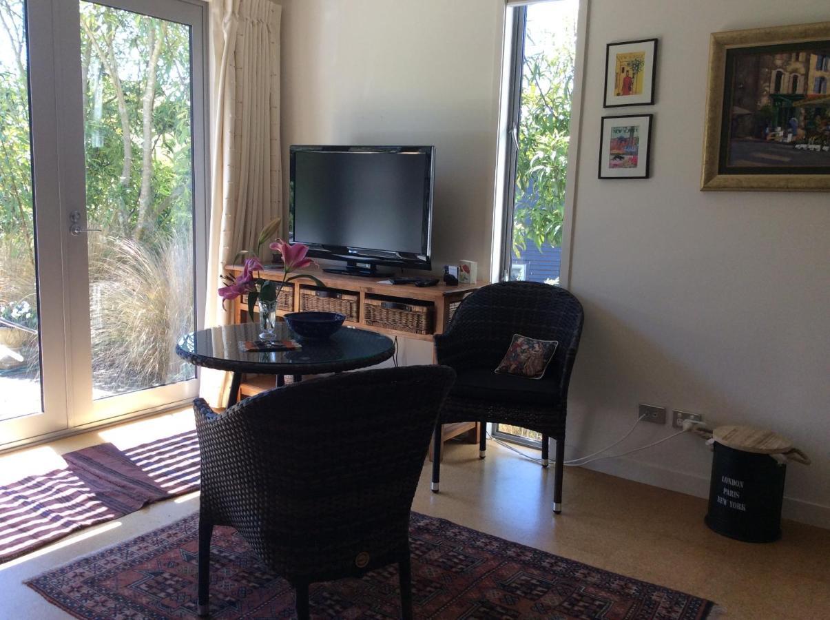 Hadley Close Dunedin Extérieur photo